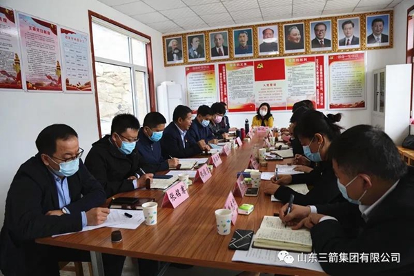 认领爱心果树 助力精准扶贫――山东J9直营网集团开展第三季精准扶贫果树认领活动